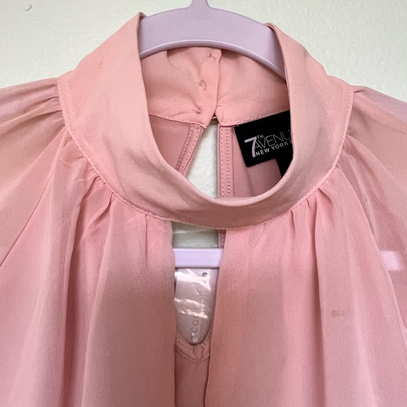 Beautiful blouse new with tag - Picture 8 of 8